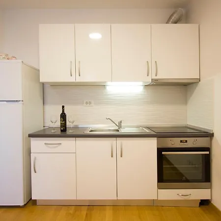 Luka Appartement Split