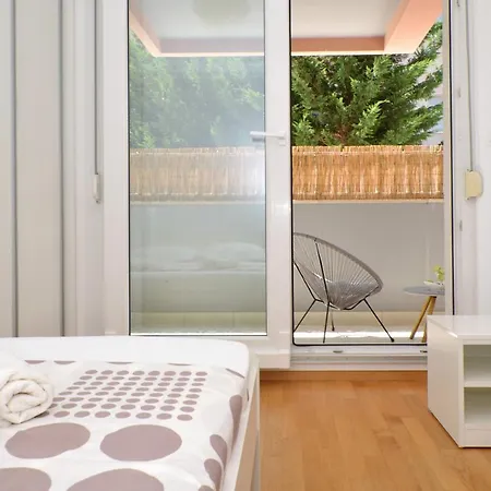 Luka Apartman *